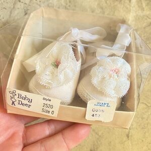 Vintage Baby deer shoes, size 0